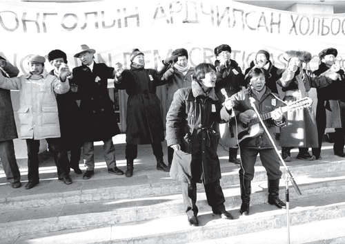 ”Хонхны дуу”-нд Төрийн соёрхол хүртээлээ